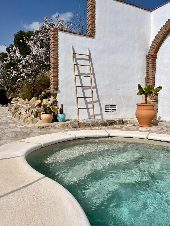 Casa Malacitano, Caminito Del Rey Valle de Abdalagis Luaran gambar