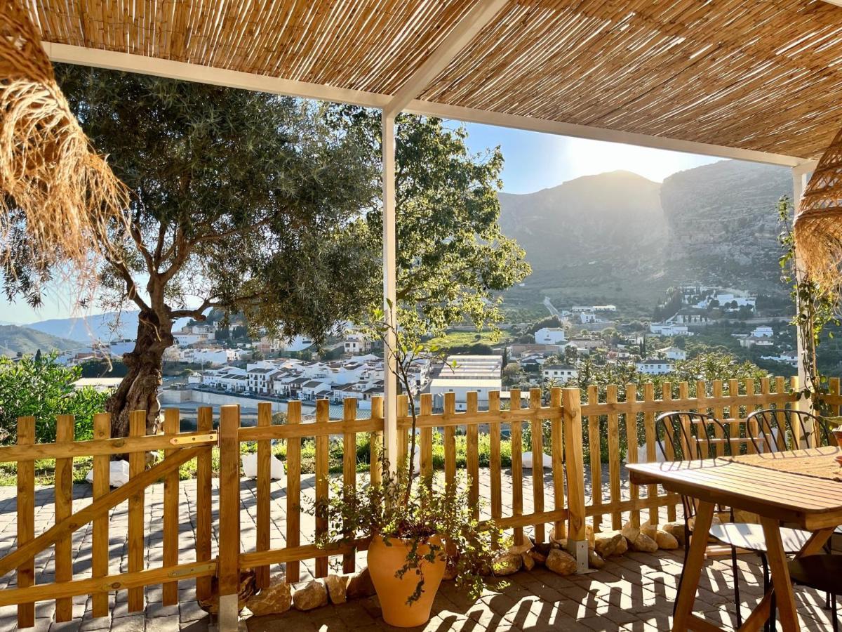 Casa Malacitano, Caminito Del Rey Valle de Abdalagis Luaran gambar
